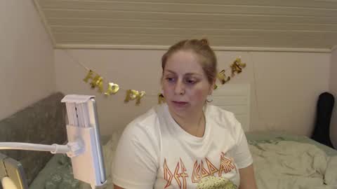 Snapshot of andorphina chatting on 01/02/25, 06:01 Andorphin online show from 01/02/25, 06:01