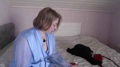 Snapshot of andorphina chatting on 01/21/25, 08:41 Andorphin online show from 01/21/25, 08:41