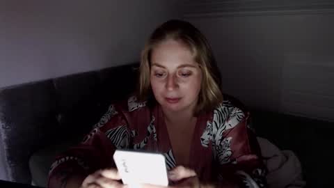 Snapshot of andorphina chatting on 09/08/25, 04:39 Andorphin online show from 09/08/25, 04:39