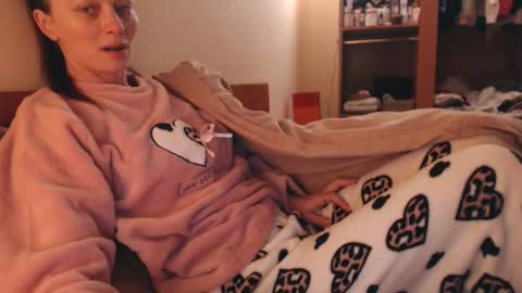 Andra online show from 01/05/26, 05:27