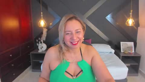 A N D R E online show from 10/04/25, 02:53