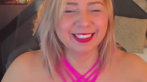Snapshot of andre_soto_ chatting on 07/21/26, 02:14 A N D R E online show from 07/21/26, 02:14