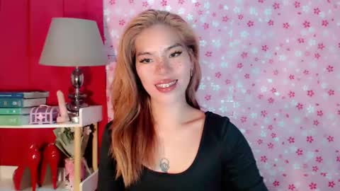 andrea06121998 online show from 10/07/25, 08:33