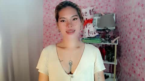 andrea06121998 online show from 11/29/25, 10:18