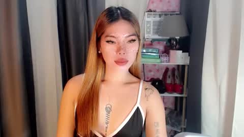 andrea06121998 online show from 04/19/26, 06:10