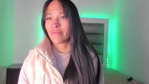 andrea_brunette_ online show from 10/13/25, 01:11