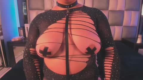 andrea_brunette_ online show from 11/21/25, 05:17