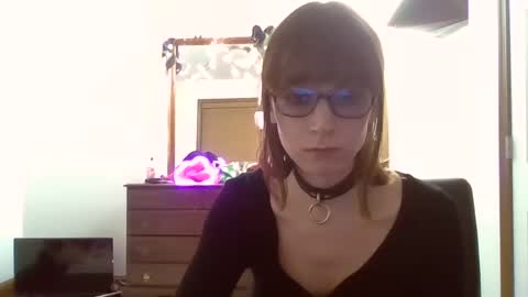 Snapshot of andrea_davenport chatting on 12/20/24, 04:20 andrea online show from 12/20/24, 04:20