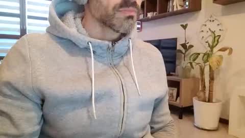 andrea_feetlover online show from 02/15/26, 06:21