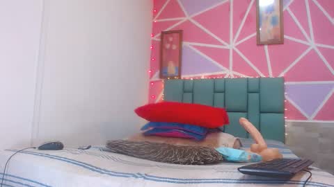 Snapshot of andrea_ospina1 chatting on 01/10/25, 12:26 andrea ospina1 online show from 01/10/25, 12:26