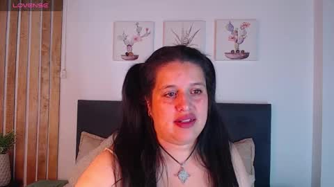 ANDREA  online show from 10/09/25, 02:26