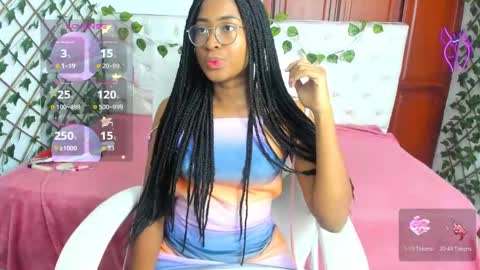 Naomi Andrea Daviss online show from 11/12/25, 11:32