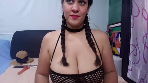 Andrea online show from 09/28/25, 07:41