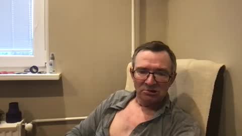 Snapshot of andreass60 chatting on 12/03/24, 07:54 andreass60 online show from 12/03/24, 07:54