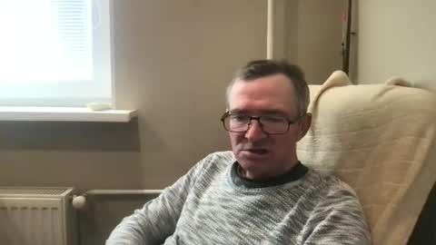 Snapshot of andreass60 chatting on 11/21/25, 07:40 andreass60 online show from 11/21/25, 07:40