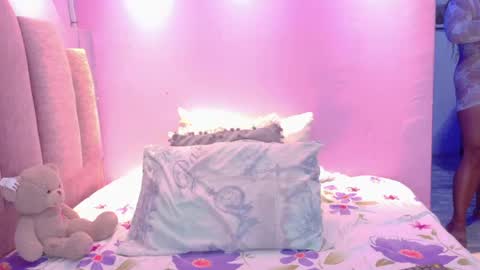 A n d r  e a S w e e t  online show from 06/03/26, 08:03