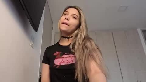 andreau 19 online show from 03/26/26, 01:38