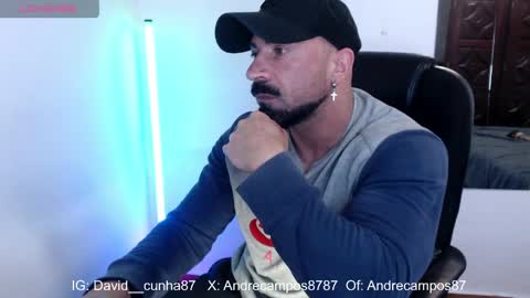 Snapshot of andrecampos87 chatting on 04/15/26, 08:20 Instagram online show from 04/15/26, 08:20