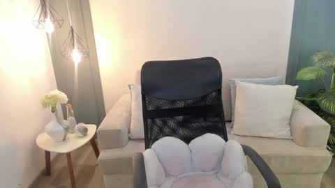 Andre Castaneda online show from 03/06/26, 06:48