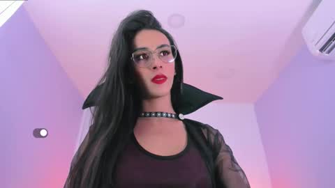 Snapshot of andreea_marin chatting on 11/01/25, 05:42 andreea_marin online show from 11/01/25, 05:42