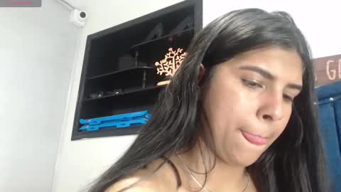 Snapshot of andreinabrown18 chatting on 12/04/24, 10:30 Andreina online show from 12/04/24, 10:30