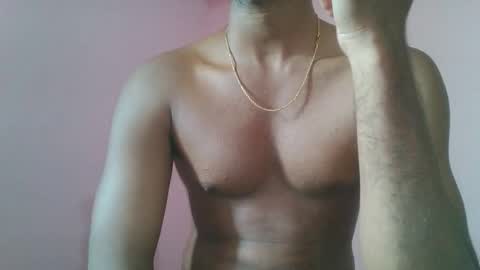 andres01_ online show from 12/04/25, 04:33