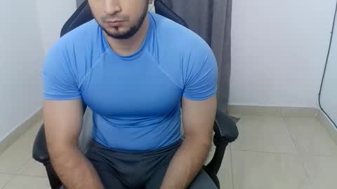 andres180950734 online show from 09/25/25, 11:25