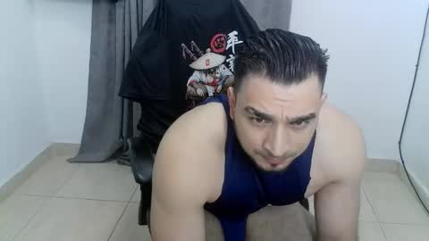 Snapshot of andres180950734 chatting on 05/20/26, 11:33 andres180950734 online show from 05/20/26, 11:33