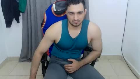 Snapshot of andres180950734 chatting on 06/03/26, 11:32 andres180950734 online show from 06/03/26, 11:32