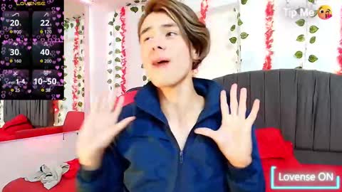 Alann online show from 12/15/25, 12:53