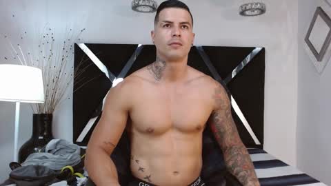 insta andres clark  online show from 02/26/25, 10:09