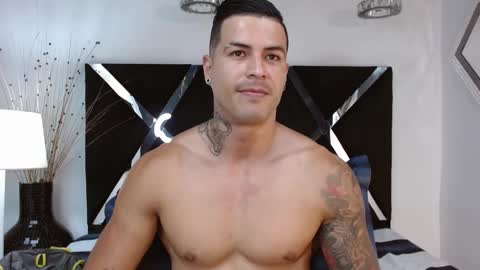 insta andres clark  online show from 03/01/25, 09:15