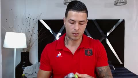 insta andres clark  online show from 03/06/25, 06:59