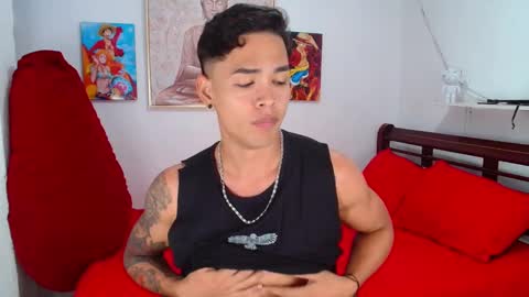 andres_santos777 online show from 01/10/25, 05:26