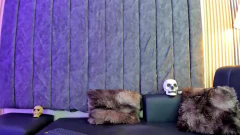 andres_stud online show from 09/25/25, 04:27