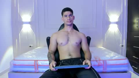 Snapshot of andres_stud chatting on 06/20/26, 04:59 andres_stud online show from 06/20/26, 04:59
