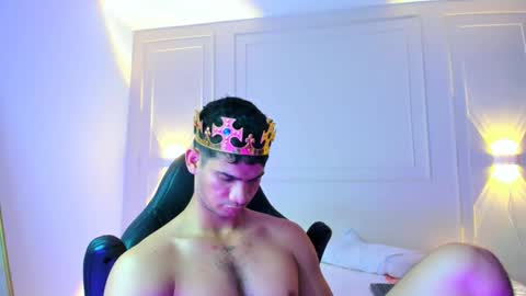 Snapshot of andres_stud chatting on 06/25/26, 05:12 andres_stud online show from 06/25/26, 05:12