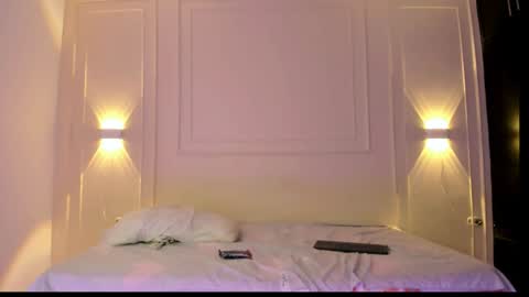 Snapshot of andres_stud chatting on 06/30/26, 04:35 andres_stud online show from 06/30/26, 04:35