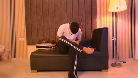 Snapshot of andres_stud chatting on 07/12/26, 03:19 andres_stud online show from 07/12/26, 03:19