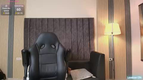 Snapshot of andres_stud chatting on 07/21/26, 04:59 andres_stud online show from 07/21/26, 04:59