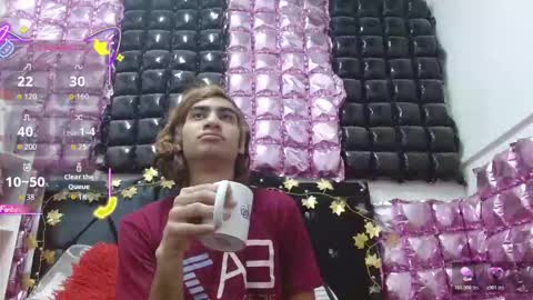 andresdark_07 online show from 12/23/25, 03:59