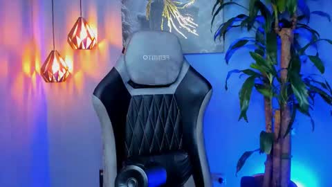 Andres online show from 11/14/25, 01:48