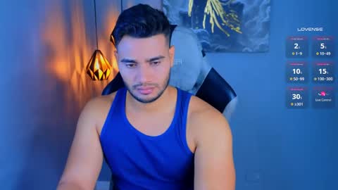 Snapshot of andresfiit chatting on 04/27/26, 12:03 Andres online show from 04/27/26, 12:03