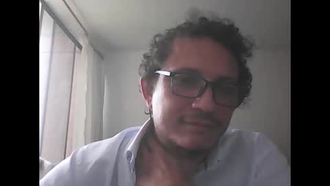 Snapshot of andresfloga chatting on 04/27/26, 03:32 andresfloga online show from 04/27/26, 03:32
