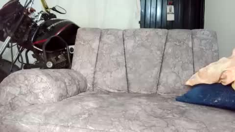 Snapshot of andreshot199604 chatting on 03/06/26, 04:20 Andrs holguin online show from 03/06/26, 04:20