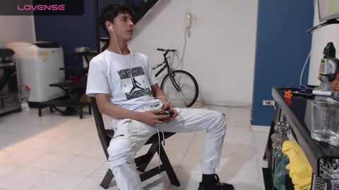 Andres Dean online show from 02/08/25, 11:55