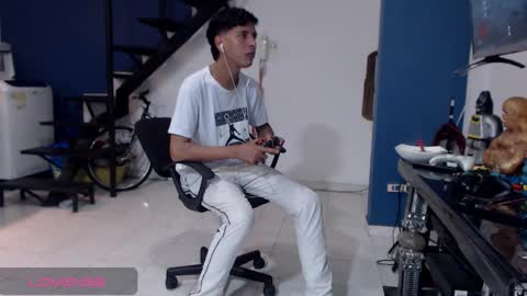 Andres Dean online show from 09/27/25, 04:50