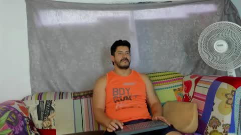 Snapshot of andressmith__ chatting on 05/19/26, 09:54 Andres online show from 05/19/26, 09:54
