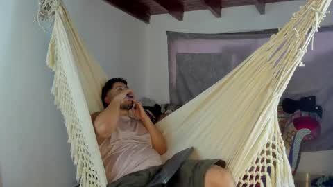 Snapshot of andressmith__ chatting on 05/28/26, 07:00 Andres online show from 05/28/26, 07:00