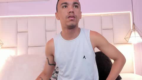 Snapshot of andressolorzano chatting on 06/06/26, 11:37 Andres online show from 06/06/26, 11:37